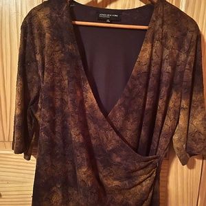 Jones New York, XL, lined wrap knit top.  Brown and gold colors.